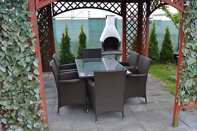 Ferienhaus Lilja mit Garten, Kamin