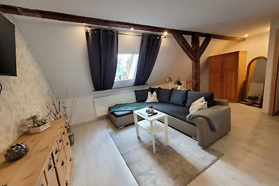 geraümige Wohnung im Grünen