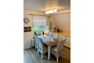 Haus Deckstein - Ferienwohnung OG