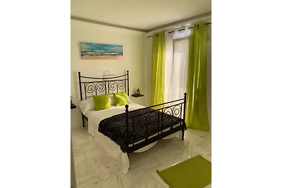 Luxus Villa, direkt am Mittelmeer