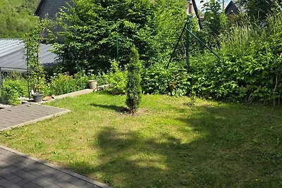 Modernes Wohnen mit Terrasse Und