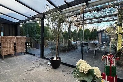 Lichtdurchflutetes Traumhaus mit