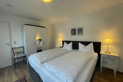 Apartment mit Terrasse (No1)