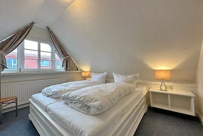 Olympia Haus 1, Whg. 3