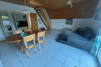 Grietje II (blaues Haus rechts)