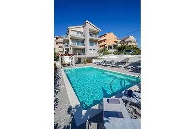 Appartamento Vacanza con famiglia Podstrana