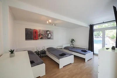 Monteurwohnung mit Terrasse für 7