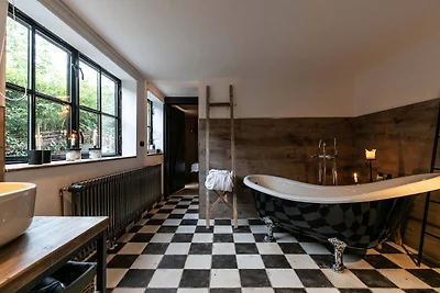 Luxuriöses Ferienhaus Room No. 35