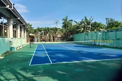 Komplettes Haus mit Poolnutzung