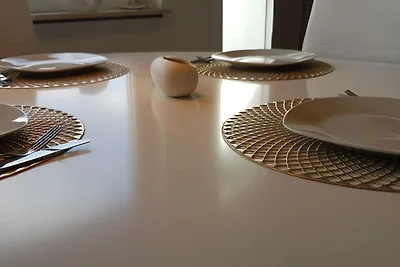 Drosselnest Moderne Design-Wohnung.