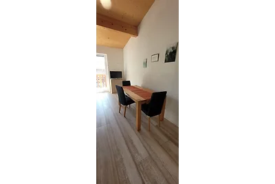Schöne Drei Zimmerwohnung