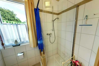 Villa Amalia, App. 6