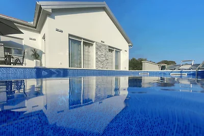 Vakantiehuis Ontspannende vakantie Privlaka