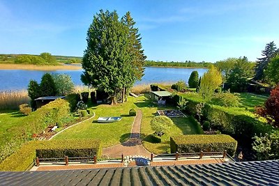 Ferienhaus direkt am See