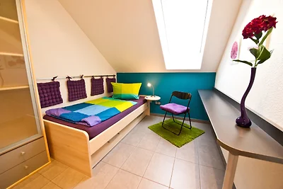 Longstay-Wohnung mit Dachbalkon zum