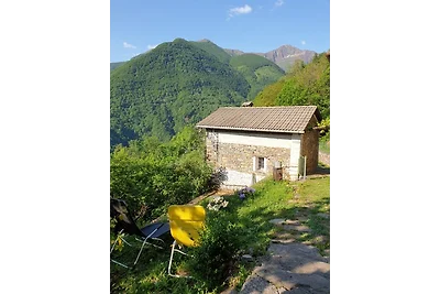 Casa Piccola, Case di Zali