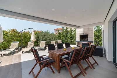 VillaLux2022 mit Pool beheizt