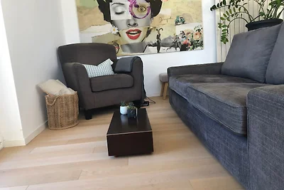 Moderne Wohnung mit Seesicht