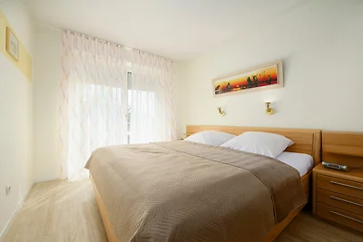 Promenade 18 Lord Nelson