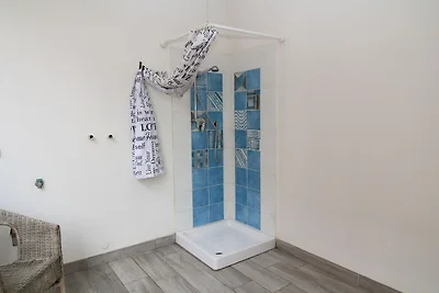 Beach Apartmet - 20 mt from the