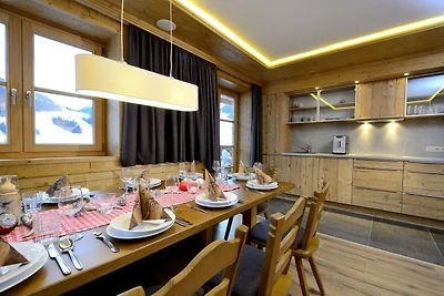 Bachgut Luxus Suite B