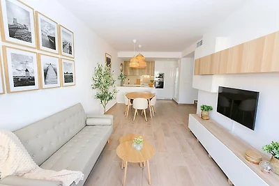 Molino Beach House, Modern home