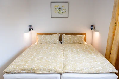 Ferienwohnung mit Kamin am Waldrand