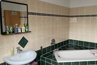 Wohnung im Grünen, Haus Cara, 120