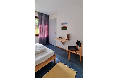 Zimmer 8