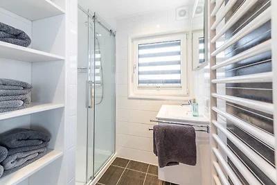 Casa su barca Vacanza single Görlitz