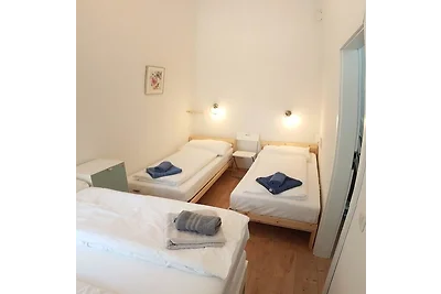 2-SZ, zentrales, helles Apartment