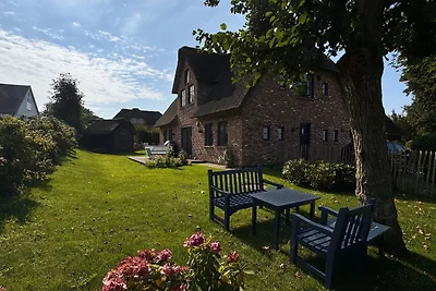 Ferienhaus "Letj Fasan" Oldsum