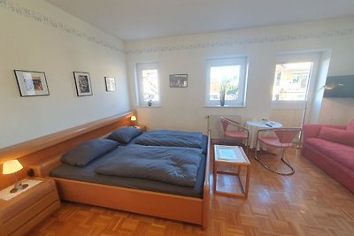 ABM Apartment 1. OG für 14