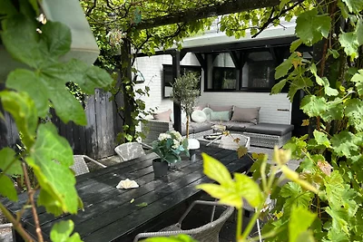 Lichtdurchflutetes Traumhaus 800