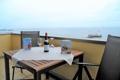 Seeblick 17, Sandwall