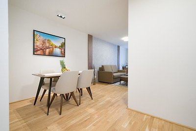 myApartments - Top 11