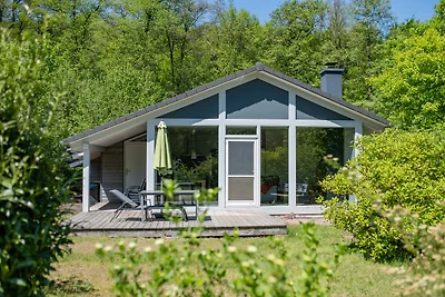 2 bis 4 Personen (F1H1)