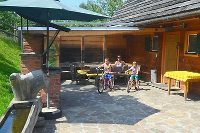 Urige Berghütte in Alleinlage