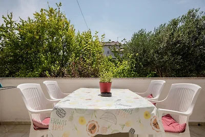 Apartment Daisy- excellent location