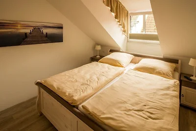 Frau Clara Haus - Ecke 3