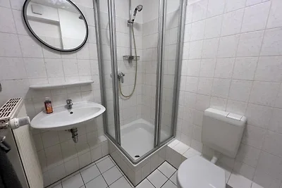 Möblierte OG Wohnung mit ruhiger