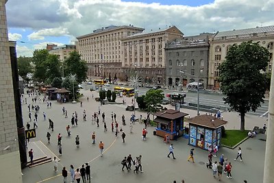 One bedroom. 17.Kreschatyk str.