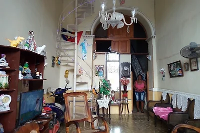 Hostal Marta Martinez Lugones