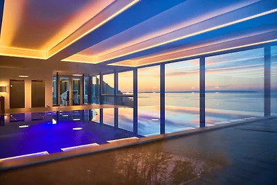 Villa Claire Ocean Blue