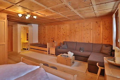 Grosszügiges Mehrbettzimmer am