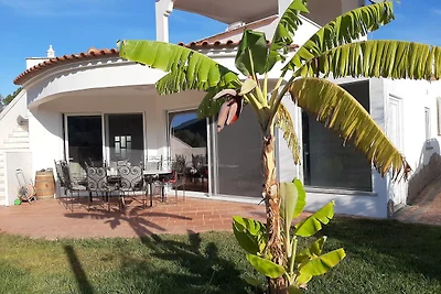 Casa Vale Vinagre 8P with pool in a