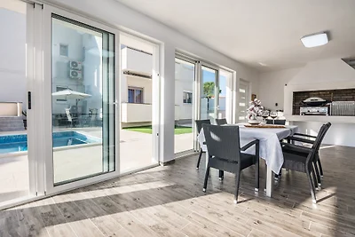 Appartamento Vacanza con famiglia Vir