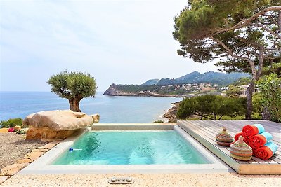 Mallorca front line property direct
