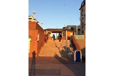 Nur 200 Meter zum Strand! Die