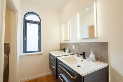 Monteurwohnung in Villa - 8 Betten